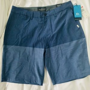 Quicksilver Mens shorts